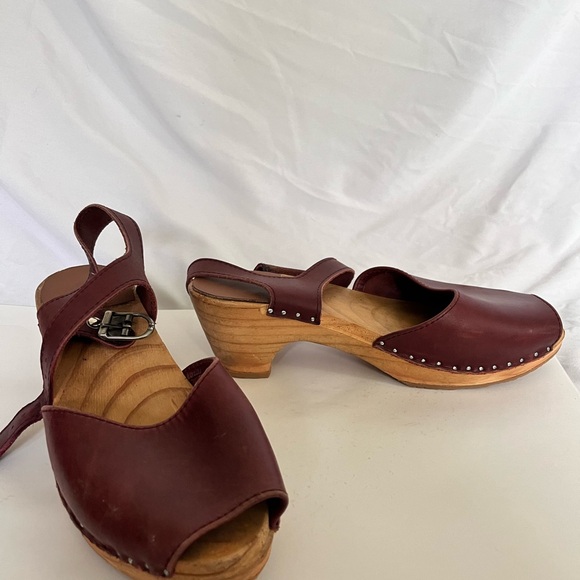 Vintage cognac leather wooden clog heels women’s size 39 - Picture 4 of 5